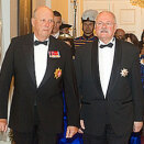 King Harald and President Ga&#154;parovi&#269; arrive at the gala banquet in the former parliament building (Photo: Terje Bendiksby / Scanpix)